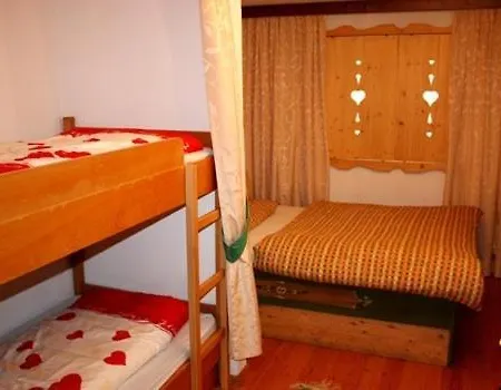 Haus Diel Rose - Helen Апартаменты Петной-ам-Арльберг